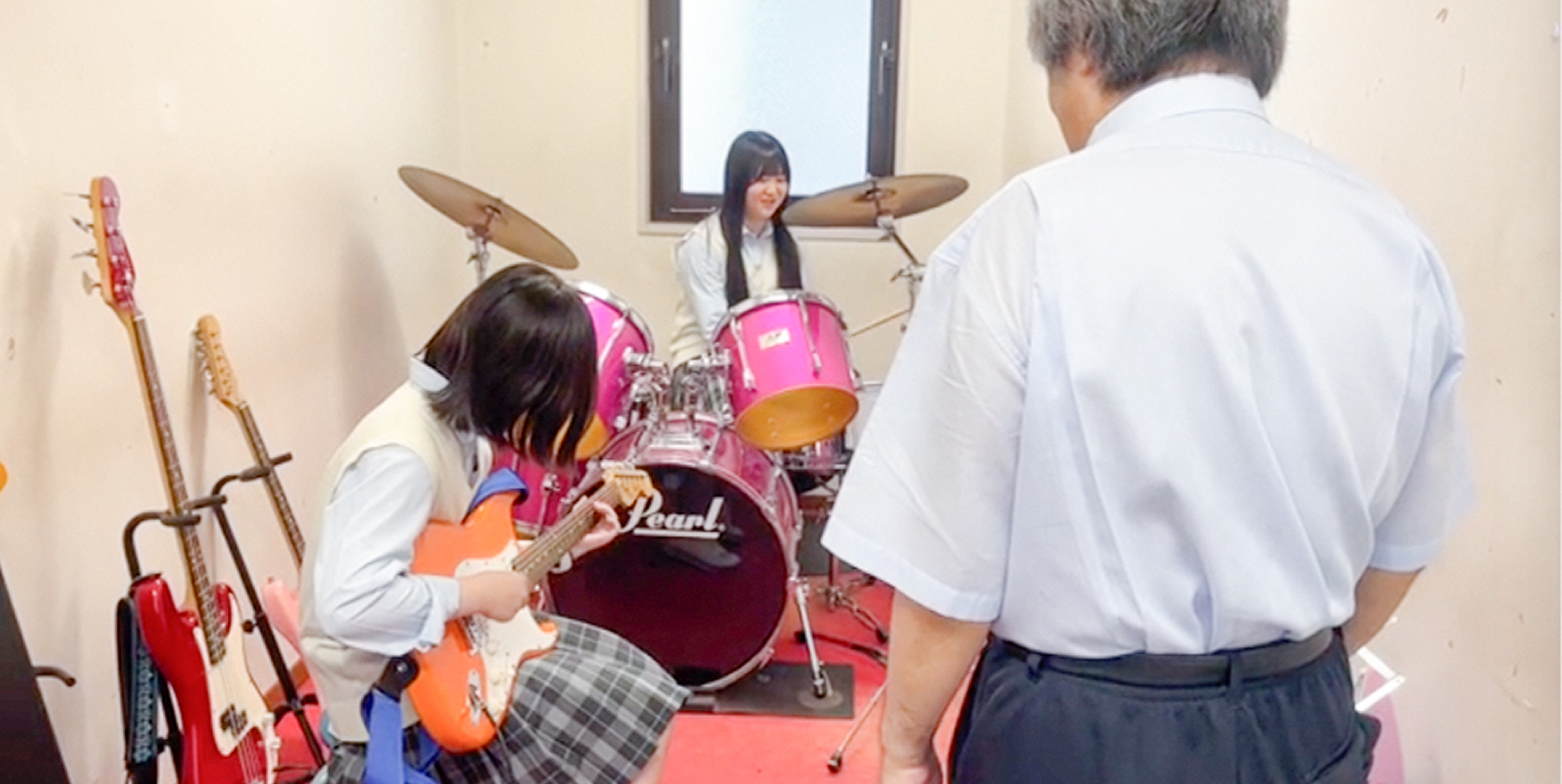 軽音楽部の様子